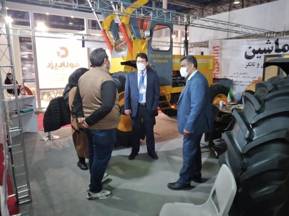 فروشنده لودر صنعتی